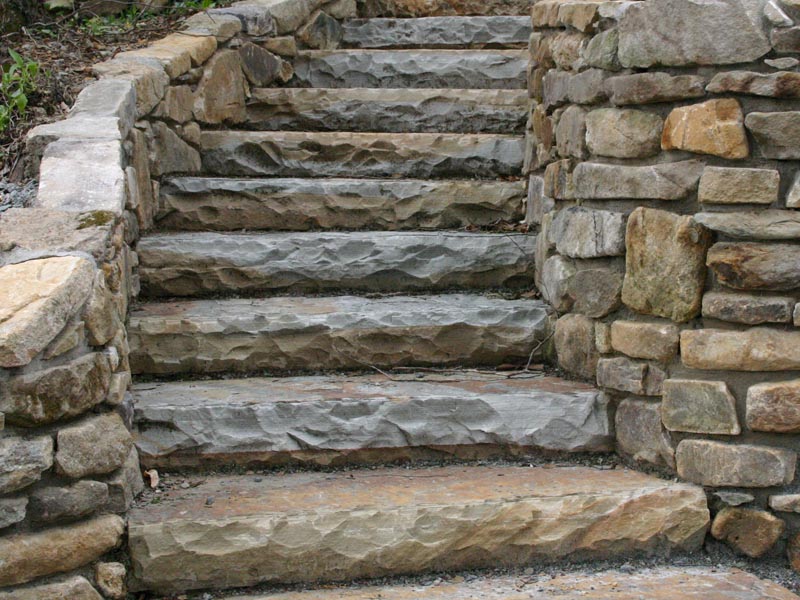 Stone Work Rock Wall and Stairs